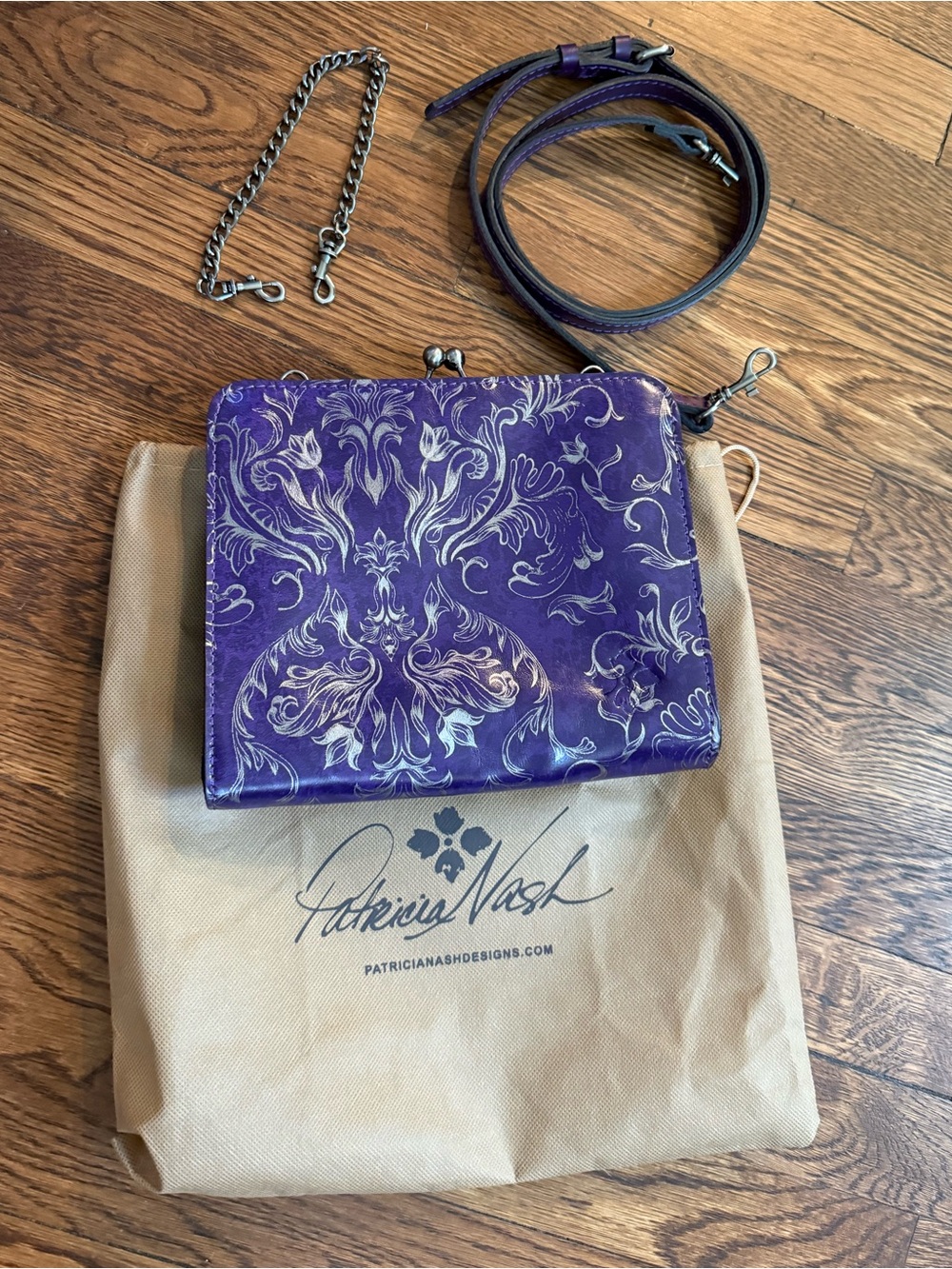 NEW Patricia Nash Amari Frame Kiss Lock Açaí Purple Leather Silver Floral Bag